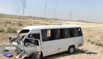 انحراف مینی‌بوس در محور آبادان - ماهشهر ۱۴ مصدوم برجا گذاشت