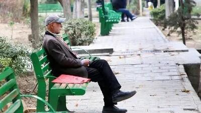 چالش جدید کارمندان: بازنشستگی اجباری این افراد تایید شد