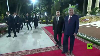 ملاقات غیررسمی ولادیمیر پوتین و امامعلی رحمان در باغ ارم