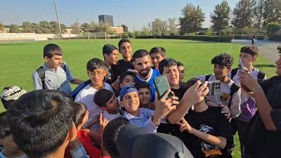 بازار داغ سلفی با علیرضا کوشکی و محمدامین کاظمیان در حاشیه شهرآورد کودکان کار