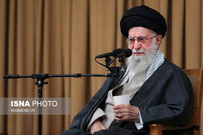 در ترویج و آموزش نماز از ابزارهای نوین بهره گیری شود