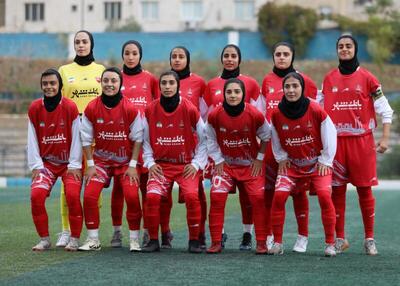 پوستر خاص پرسپولیس برای اولین نبرد زنان با سپاهان +عکس
