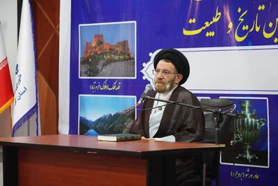 نقشه راه فعالیت‌های قرآنی در لرستان تدوین می‌شود