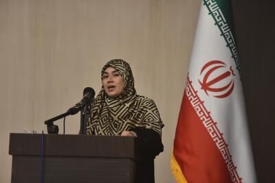 بررسی نقش بانوان ایران اسلامی در ایجاد نظم نوین جهانی