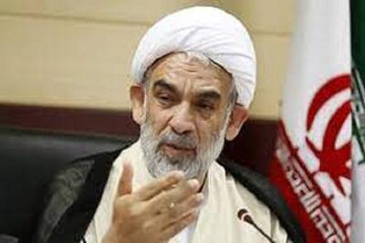 قمی: فضای مجازی باید به بستری برای توسعه فرهنگ نماز تبدیل شود