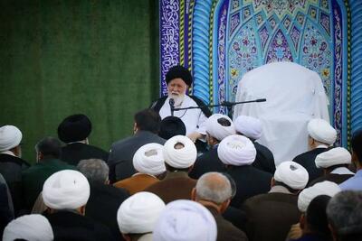 آیت‌الله علم‌الهدی: مراسم اعتکاف، حرکت عظیمی در جهت تربیت دینی نسل جوان است