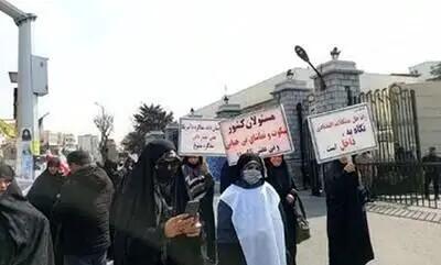 تذکر مهم به حامیان حجاب اجباری؛ بر سر قبری گریه می‌کنید که مرده‌ای در آن نیست