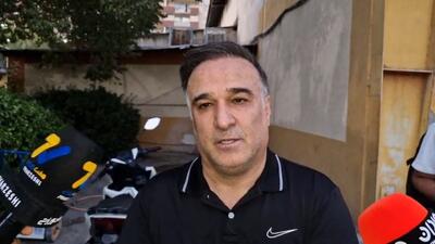 صحبت سیروس دین محمدی با بازیکنان میلیاردی استقلال