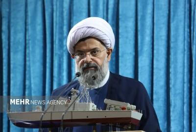 امام جمعه دشتی: حماسه نادر مهدوی در کتب درسی ثبت شود