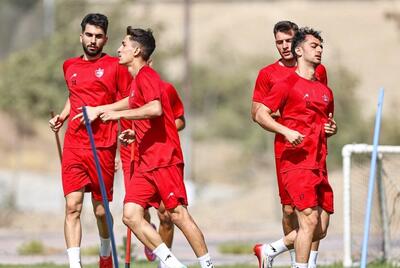 مصدومیت دوباره رضا شکاری؛ چند بازیکن جوان در تمرین پرسپولیس - پارس فوتبال