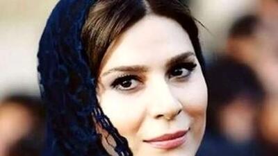 فیلم/ غافلگیری احساسی سحر دولتشاهی در تولدش / لحظه‌ای که بازیگر مشهور در میان تشویق‌های پرشور تماشاگران اشک ریخت!