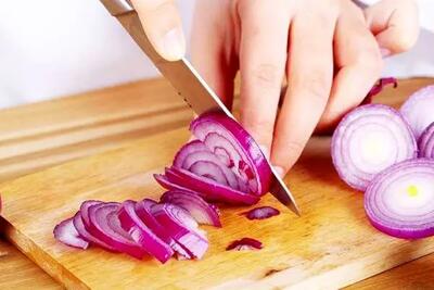 سلامت ریه ها را در هوای آلوده با خوردن پیاز خام تضمین کنید