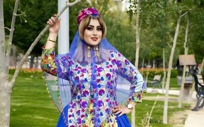 آواز محلی؛ عشایر بختیاری دارن لری میرقصن با لباس گرون و اصیلشون حق دارن بنازن