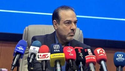 درگیری لفظی معاون وزیر بهداشت با یک خبرنگار! + فیلم