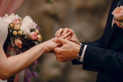 اختلاف سنی زن و شوهر چقدر باشد، خوب است؟ / فرمولی در این باره وجود دارد
