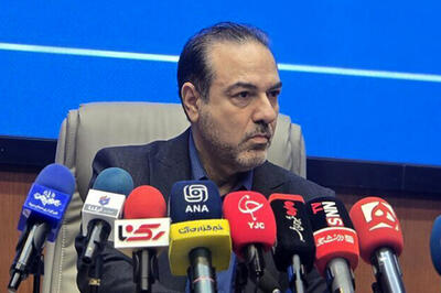 عذرخواهی دولت از برخورد معاون وزیر بهداشت با یک خبرنگار