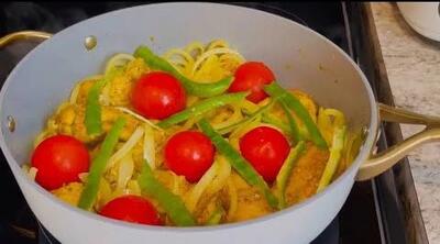 طرز تهیه دو پیازه مرغ از طعم اش هرچی بگم کم گفتم