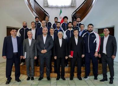 عارف قهرمانی تیم ملی وزنه‌برداری را تبریک گفت - اکونیوز