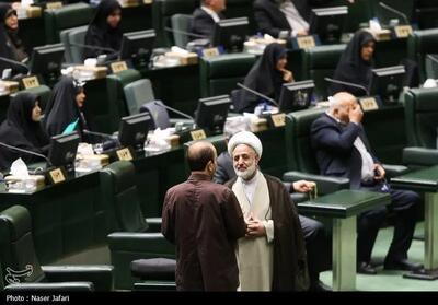 اعتراض یک اقتصاددان به طرح استیضاح ۴ وزیر دولت؛ برخی از این وزیران کارآمدترین اعضای کابینه هستند