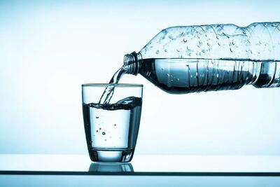 آب بنوشید تا استرس‌تان کمتر شود