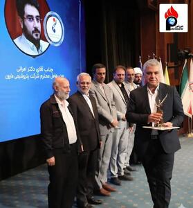 مارون می درخشد؛ تنها شرکت دریافت کننده ۷ اعتبارنامه ملی در اجلاس سراسری