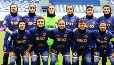 خاتون بم صدرنشین لیگ برتر فوتبال بانوان شد