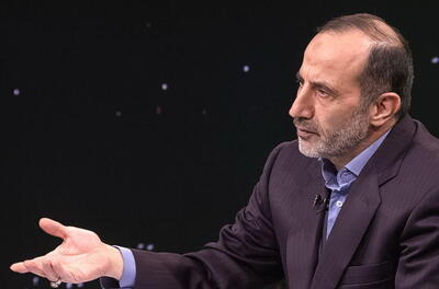 خوش چهره: از نجات اقتصاد به شدت بیمار ایران  ناامید نیستم