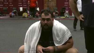 علی داوودی با سه خطا از کسب مدال در حرکت دو ضرب و مجموع باز ماند