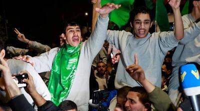 روزنامه اسرائیلی: بر اساس توافق پایان جنگ، ۲۵۰ زندانی فلسطینی محکوم به حبس ابد و ۱۷۰۰ نفر دیگر که پس از ۷ اکتبر بازداشت شده‌اند، آزاد می‌شوند - مردم سالاری آنلاین