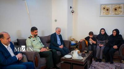 دیدار رئیس سازمان زندان‌ها با خانواده شهدای بازداشتگاه اوین