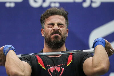 آقای قهرمان المپیک، 9 سال است اشتباه می کنی؛ کیانوش رستمی عزیز، «نه» نگو و برو! - پارس فوتبال