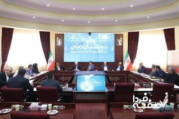 رزومه مربیان خارجی روی میز وزیر ورزش