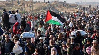 بازگشت به شهر غزه؛ نشانه‌ای از مقاومت و پایداری فلسطینیان + فیلم