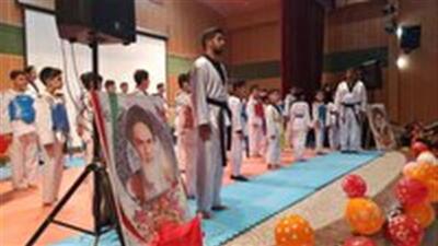 تجلیل از تکواندوکاران نوجوان شهرستان خاتم