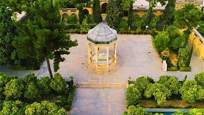 احترام تیم فوتبال ایرانی به حافظ