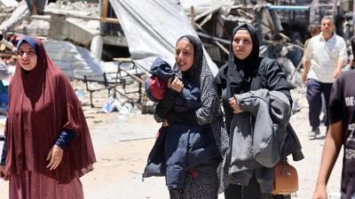 الجزیره: ادامه سفر آوارگان در غزه هم‌زمان با استقرار نیروهای امنیتی وابسته به حماس/ بیش از ۹۰ درصد از زیرساخت‌های غیرنظامی و ۳۰۰ هزار واحد مسکونی در این باریکه، تخریب شده