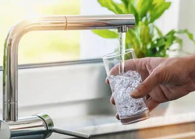 اختلال ۴۸ ساعته در تأمین آب شرب شهر بوشهر به‌دلیل تلاطم دریا