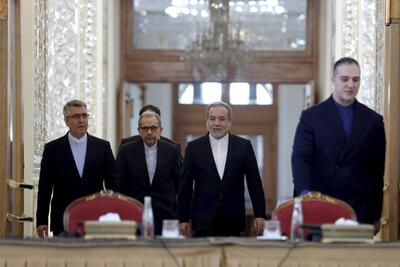 ایران آماده مذاکره با آمریکا می شود؟