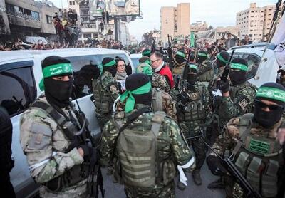 خانواده اسرای فلسطینی لباس جشن و شادی پوشیدند