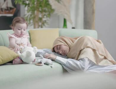 چگونه با فرسودگی مادرانه مقابله کنیم؟ + راه‌هایی برای مراقبت از خود