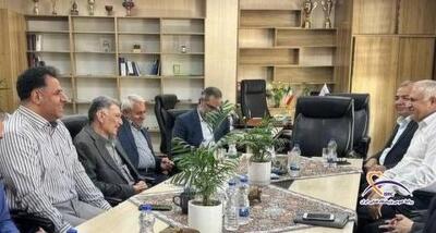 بررسی راهکارهای نوین پرسنلی توسط هیأت اجرایی منابع انسانی پژوهشگاه فضایی