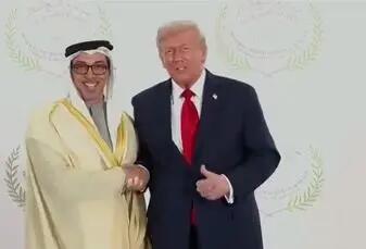 ترامپ هنگام ملاقات با نماینده امارات در اجلاس شرم الشیخ: یک عالمه پول، پول بی‌نهایت!+فیلم