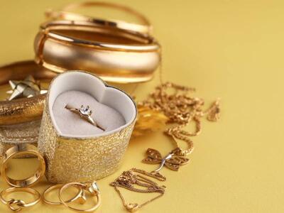 هدیه طلا برای زن؛ راهنمای خرید کادو روز زن و تولد |  انصاف نیوز