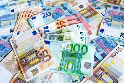 قیمت یورو، امروز دوشنبه ۲۱ مهر ۱۴۰۴
