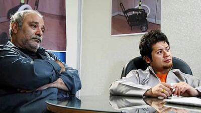 خبر روز | تصاویر واکنش بازیگران «سه‌درچهار» به درگذشت محمد کاسبی | گلی شی