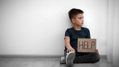 چرا افرادی در بیان احساسات مشکل دارند؟