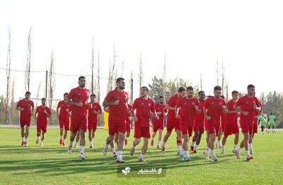 پرسپولیس بازیکنی جذب نمی‌کند؛ پاسخ صریح باشگاه به وحید هاشمیان - پارس فوتبال