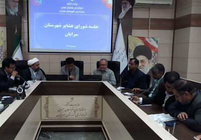 لزوم مدیریت شترهای سرگردان و فاقد پلاک هویت در جاده‌های خراسان جنوبی - تسنیم