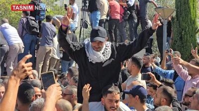 استقبال باشکوه رام الله از اسرای آزاده فلسطینی با تکبیر و فریاد شادی - تسنیم