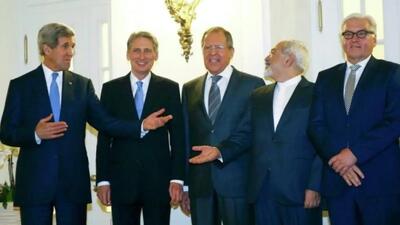 جزئیات گفتگوی کری با ظریف در مذاکرات برجام و دلیل پذیرفتن مکانیزم ماشه توسط ایران از زبان لاوروف